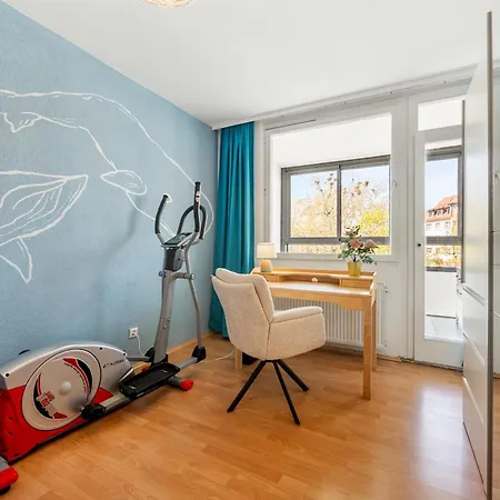 Apartment Stilvolles City-apartment Mit Balkon & Parkplatz, Naehe Frankfurt Hanau