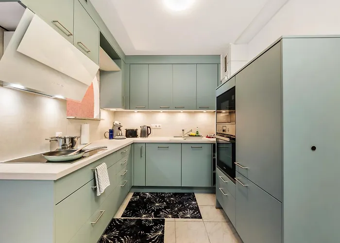 Apartmán Wohnen Auf Zeit, Stilvolles Apartment Mit Balkon & Parkplatz Nahe Frankfurt